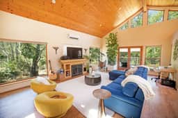 Oak & Vine: Pool | Hot Tub | Fire Table | BBQ