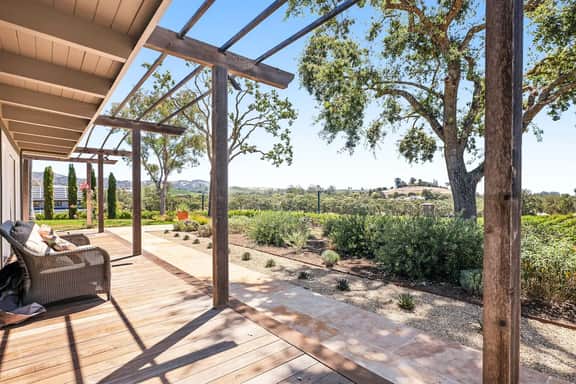 Chardonnay View - Image 5